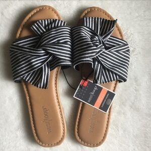 NWT West Loop Black White Striped Knotted Bow Slide Sandals Women's S (5-6) New